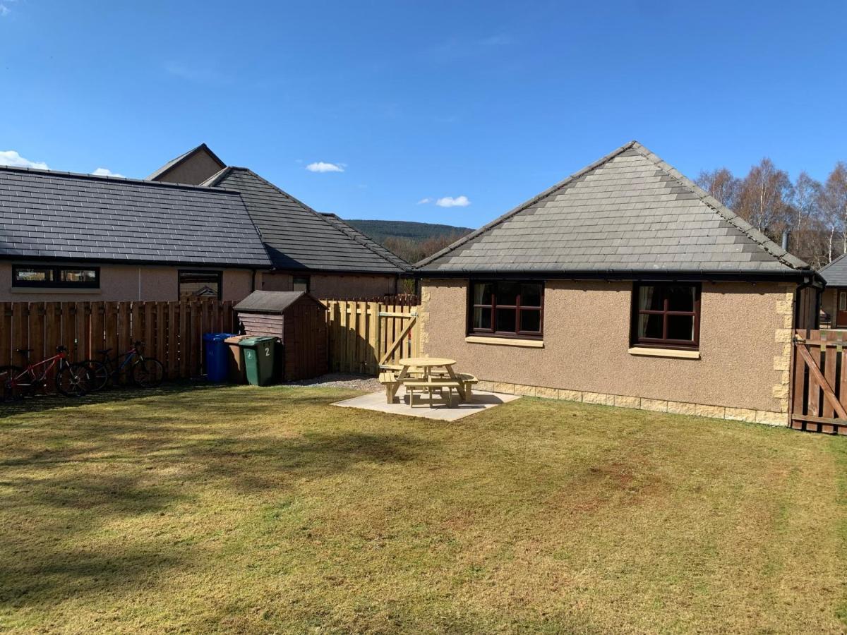 Cairngorm Cottage Авимор Экстерьер фото